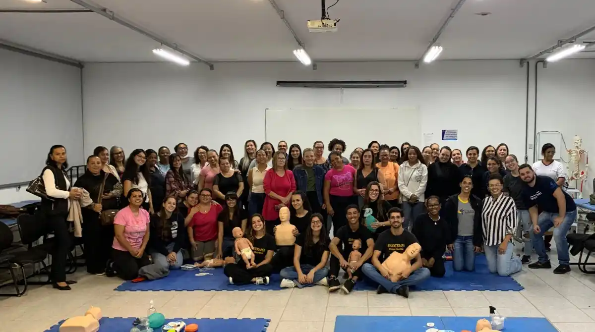 Image from Jornal UNIFAL-MG: *UNIFAL-MG, em parceria com a Secretaria de Educação, promove treiname...