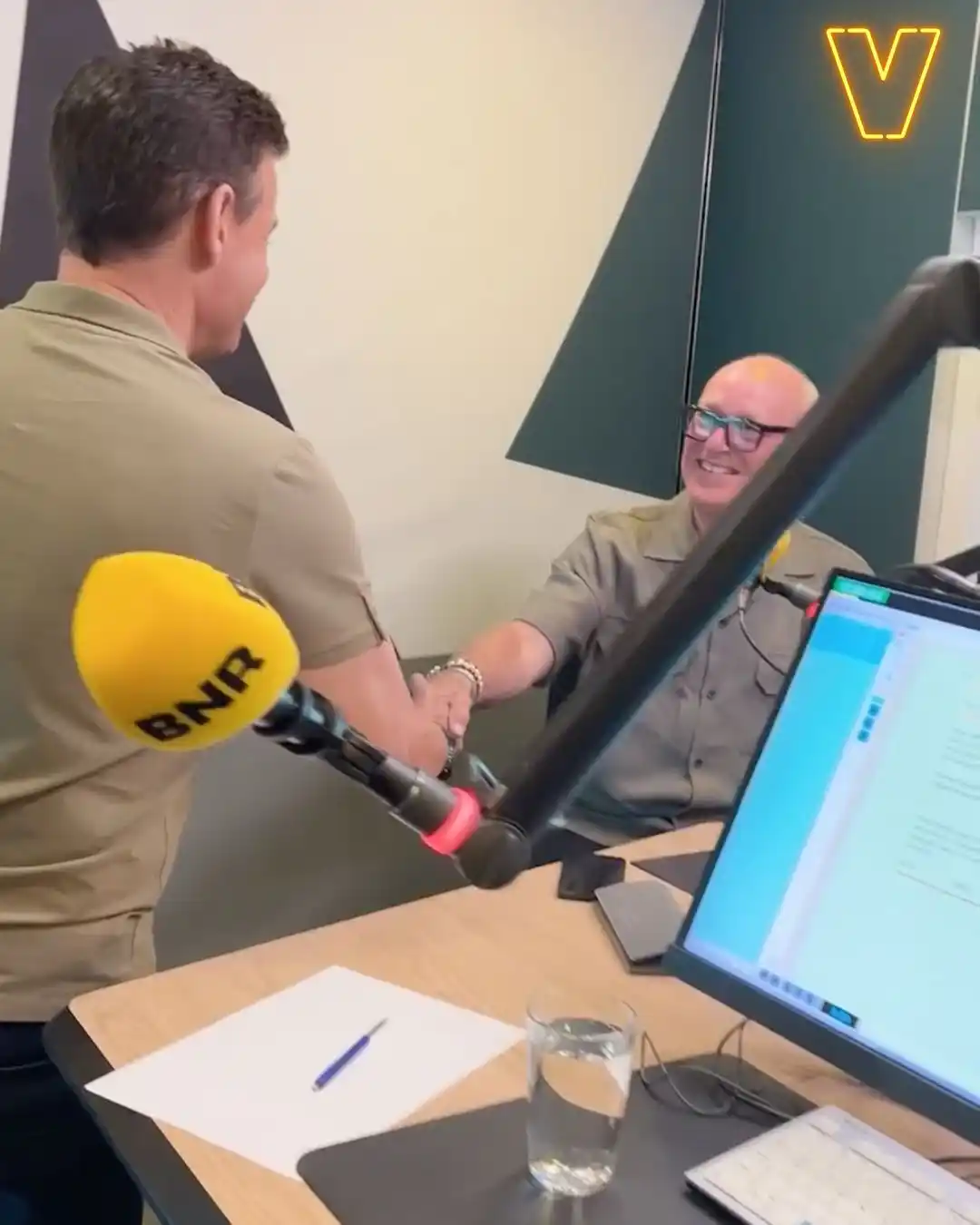 Image from Vandaag Inside: Wilfred verrast door aanwezigheid van René in zijn podcast: 'Wat doe j...