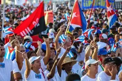 Image from Partido Comunista de Cuba: “Y recuerden esto, recuerden esto que nos enseña la historia: que esto...