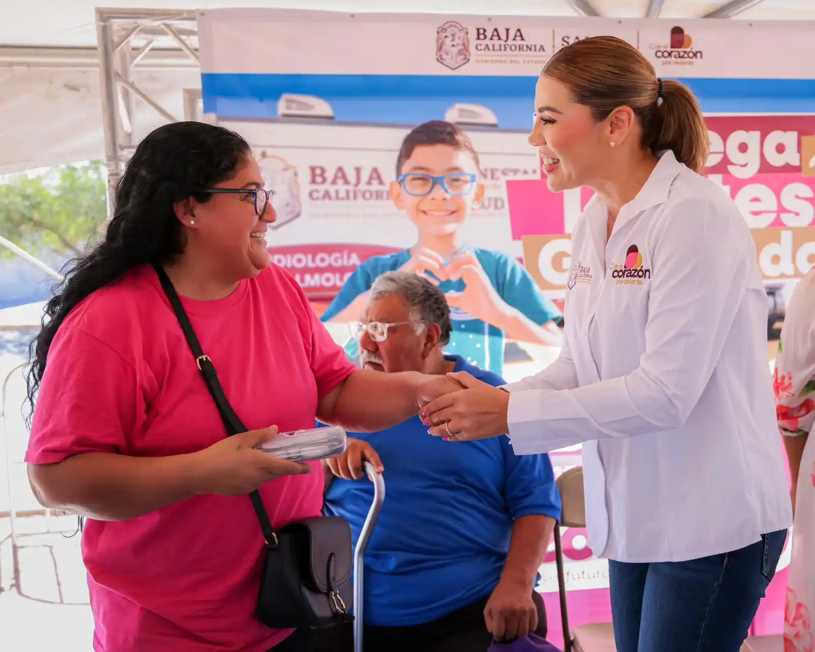 Image from Marina del Pilar 🫶: 350 LENTES para quienes MÁS lo NECESITAN!! Esta entrega es posible gr...