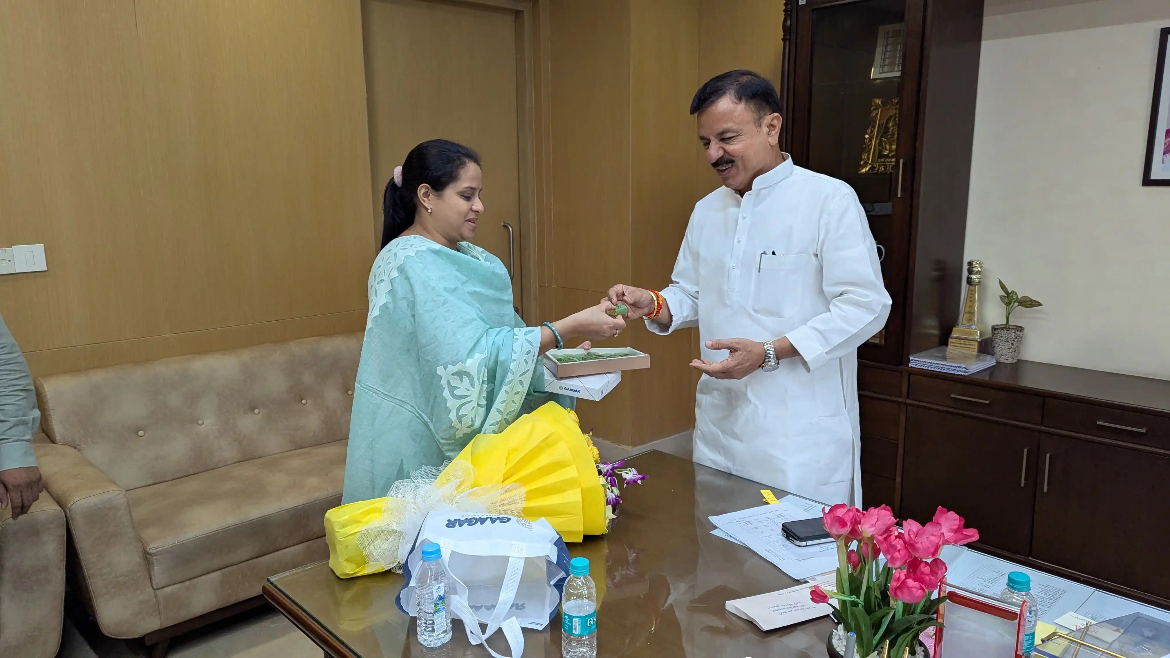 Image from Priyanka Penchi : आज भोपाल में मध्यप्रदेश सरकार में परिवहन और स्कूल शिक्षा मंत्री श्री @...