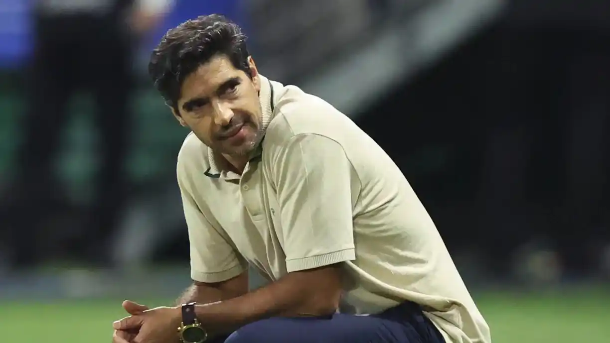 Image from Leonino: Antes do Mundial de Clubes, Abel confirma interesse do Sporting em pil...