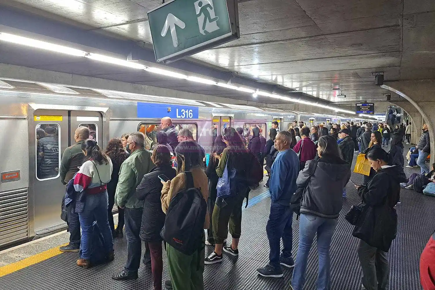 Image from MetrôCPTM: Após falha afetar as linhas 1-Azul, 2-Verde e 3-Vermelha por quase 3 h...
