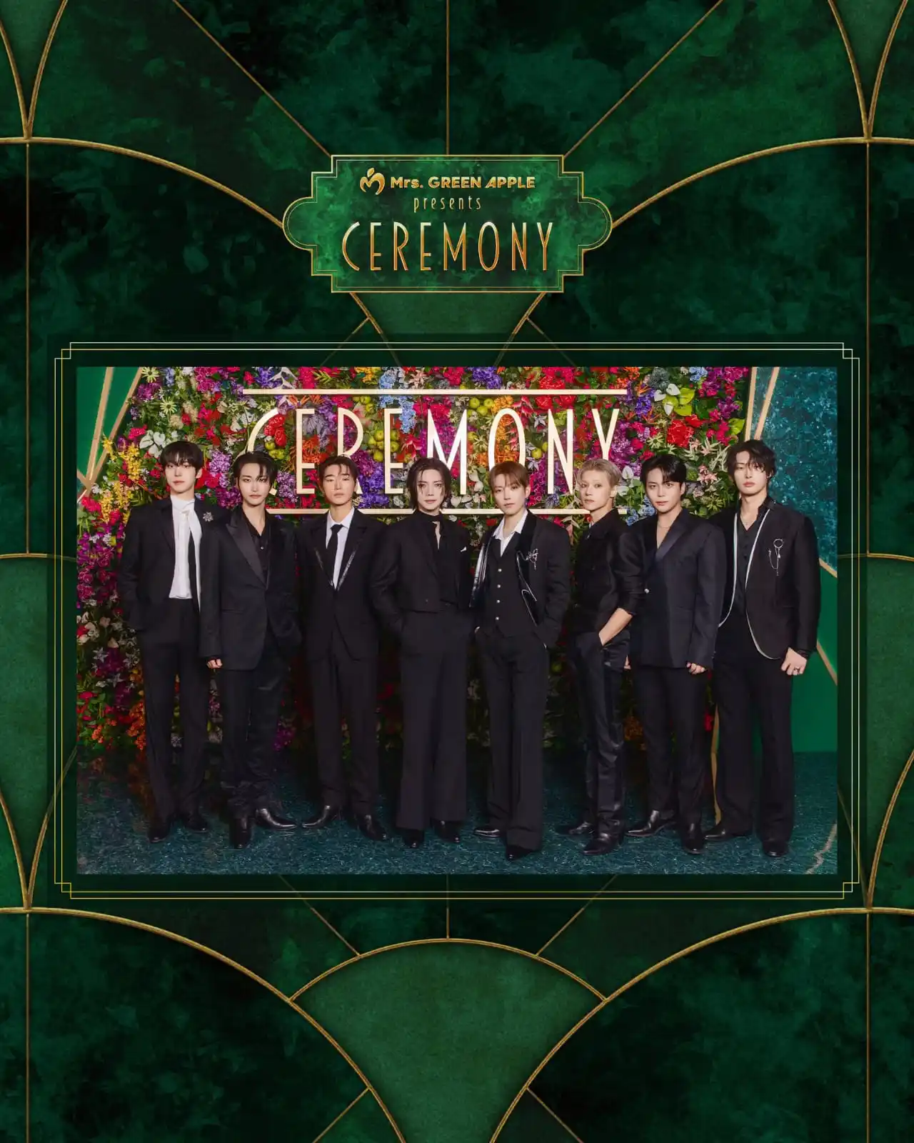 Image from π πππππ π ππππ | ATEEZ UPDATES: *ATEEZ (@ATEEZofficialjp) hadir di Green Carpet acara Mrs. GREEN APPLE...