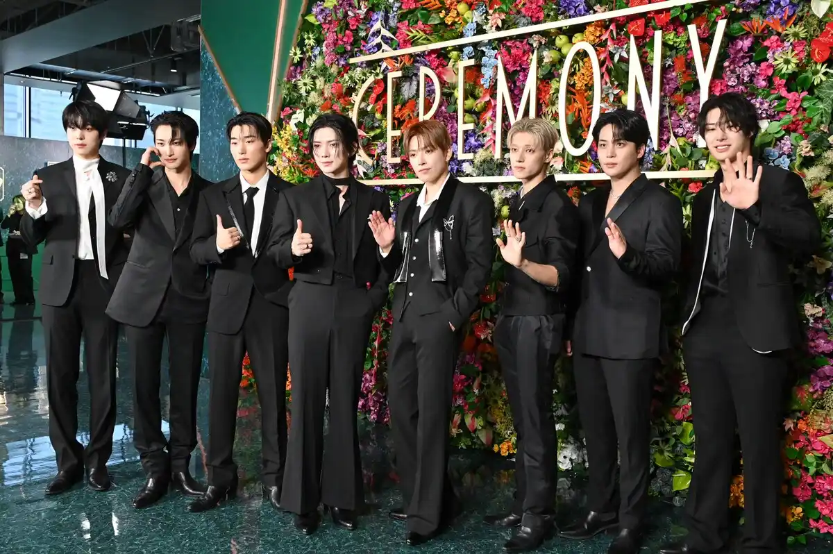Image from 𝟖 𝐌𝐀𝐊𝐄𝐒 𝟏 𝐓𝐄𝐀𝐌 | ATEEZ UPDATES: *[📸] ATEEZ || Mrs. GREEN APPLE presents『CEREMONY』*  <a class="text-bl...