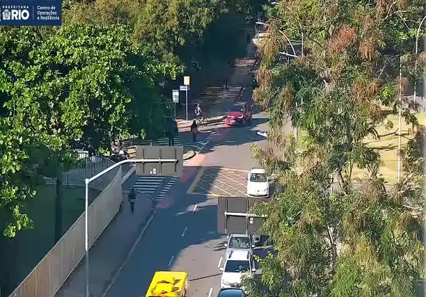 Image from Centro de Operações e Resiliência (COR-Rio): *BARRA DA TIJUCA: OBRAS NA REDE DE TELEFONIA INTERDITAM PARCIALMENTE A...