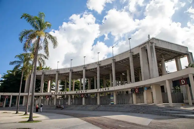 Image from Centro de Operações e Resiliência (COR-Rio): *CIDADE DO RIO COM TEMPO ESTÁVEL NESTA SEGUNDA-FEIRA* Segundo o Alert...