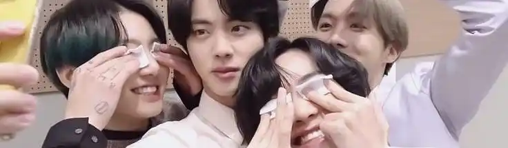 Image from ︵仓 ๋ ۪ ׄ𝗠̸𝗢⃥𝗡꯭𝝠̵ׄ𝗠𝗢̵̸𝗨፝𝗥۪۪ ⃘𝇌ׅ 🍪: 𝐄𝗎 𝗌𝗈́ 𝖼𝗈𝗇𝖿𝗂𝗈 𝗻𝗮𝗾𝘂𝗲𝗹𝗲 𝗀𝗋𝗎𝗉𝗈 `𝖽𝖾 𝖺𝗆𝗂𝗀𝗈𝗌` ...