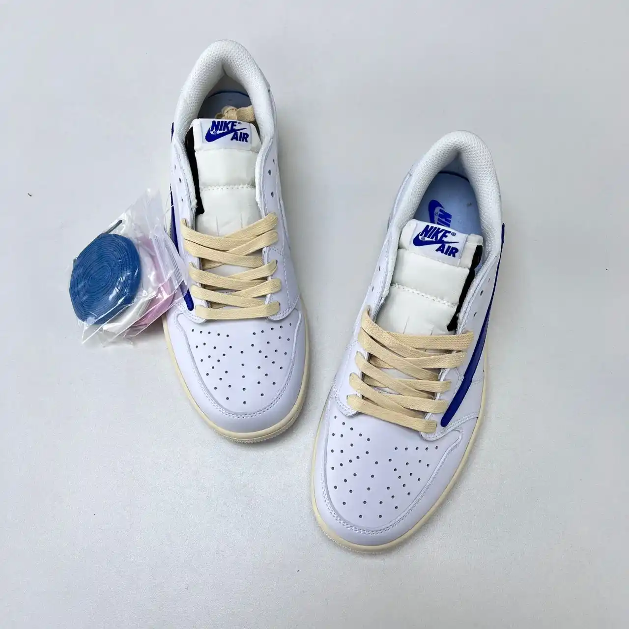 Image from Newkick: Icon Status ✅ AJ1 Retro High OG SP (DM7866-168) in clean WHITE/BLUE. T...