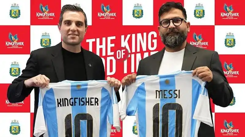 Image from Indiantelevision.com: Kingfisher kicks off with Messi’s men in India https://www.indiantelev...