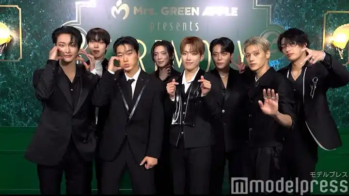 Image from 𝟖 𝐌𝐀𝐊𝐄𝐒 𝟏 𝐓𝐄𝐀𝐌 | ATEEZ UPDATES: *【ミセス presents「CEREMONY」🍏】* Modelpress ngobrol langsung bareng ATEEZ...