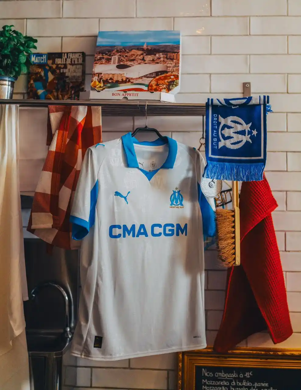 Image from La Boutique des Maillots : Olympique Marseille 25-26. Puma. Domicile....
