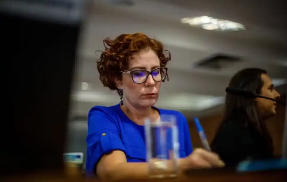 Image from O GLOBO - Lauro Jardim: *Polícia italiana já sabe onde está Carla Zambelli*  Leia mais em 👉 h...