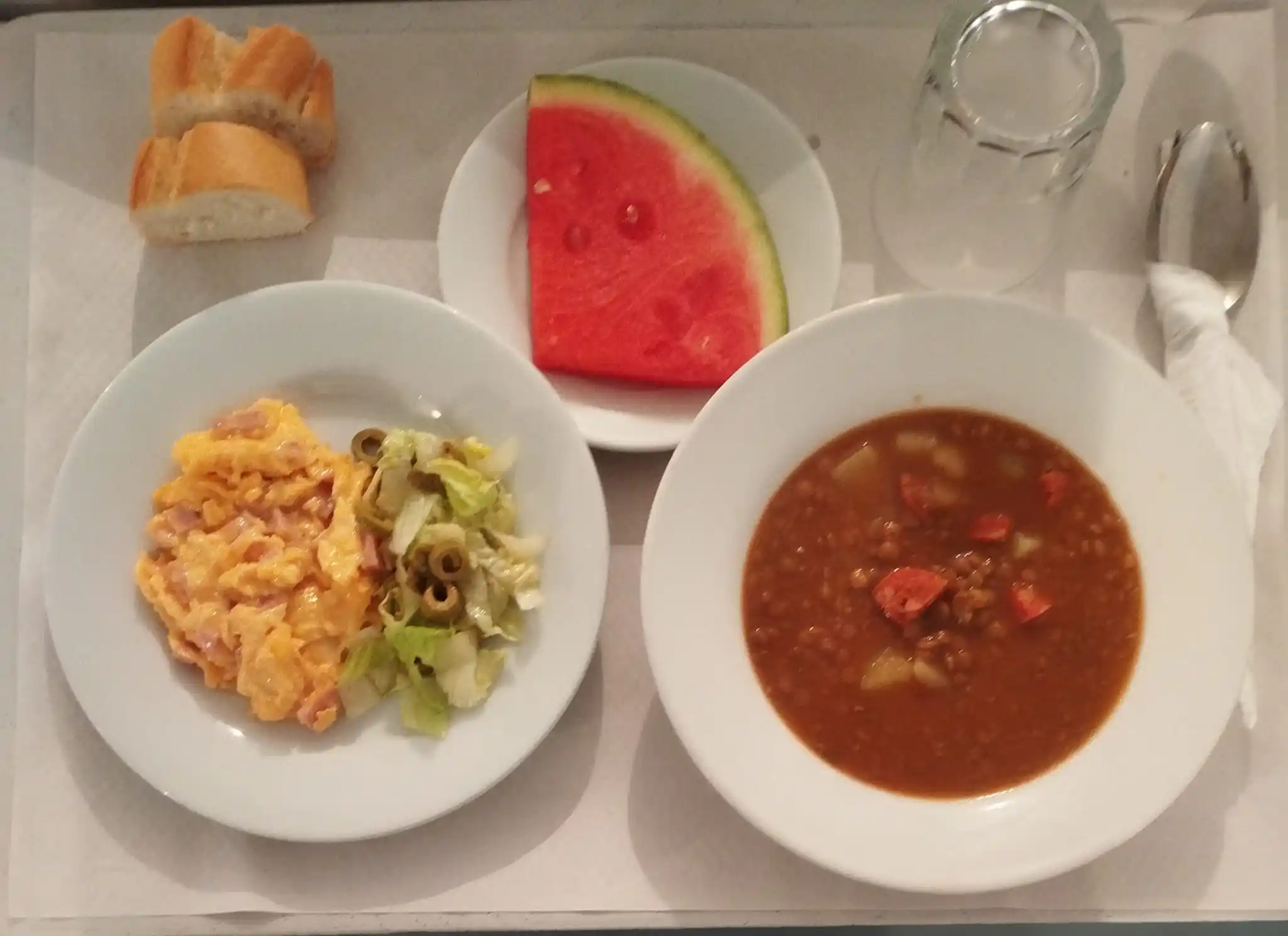 Image from COLEGIO EDUCARE PARQUE: Sano, rico, sabroso y saludable… ¿Qué tenemos para comer hoy? 🍽️ Emp...