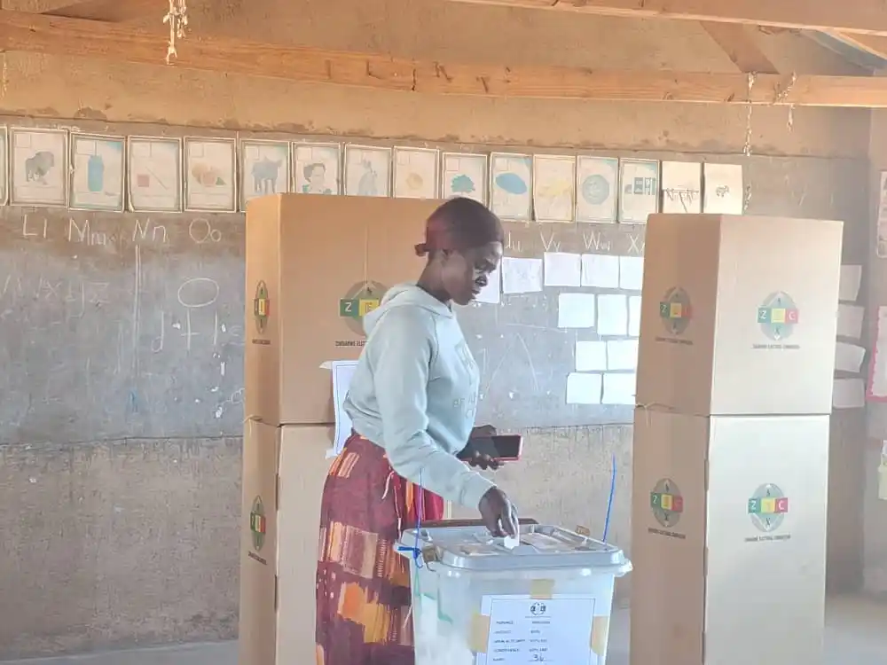 Image from Hurumende News Hub: Voting concludes peacefully in Gutu East as ballot counting begins G...