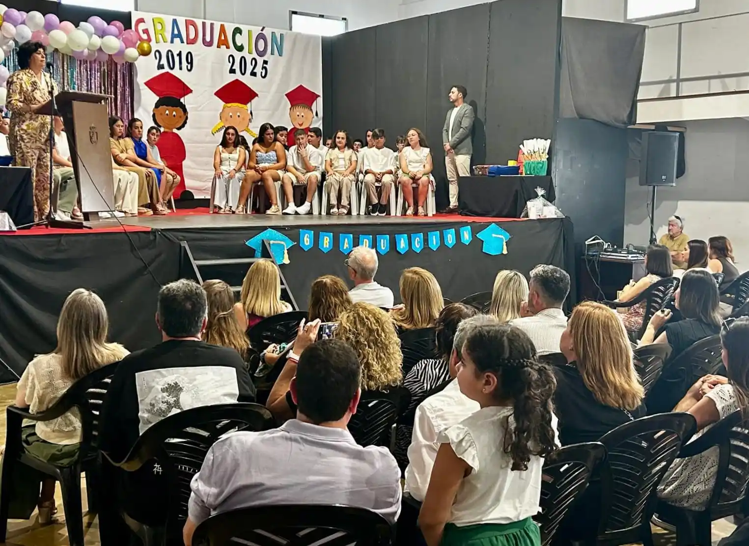 Image from Carmen Álvarez 🔻: ❤️Acabo de compartir con los niños y niñas del colegio La Dehesilla un...