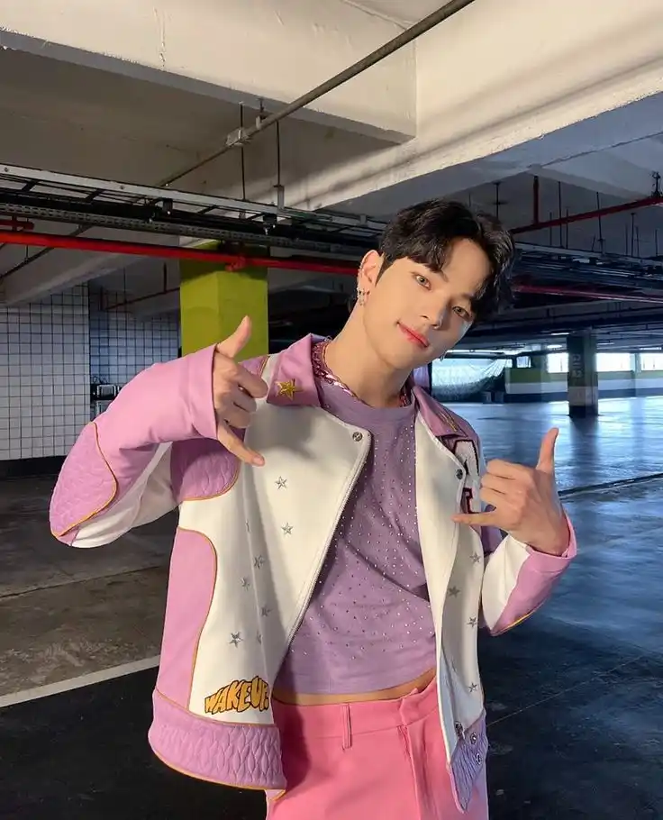 Image from 𝗪𝗢𝗢𝗝𝗜𝗡 ✅ ╎𝗖𝗨𝗕╎𝗞𝗣𝗢𝗣╎𝗪𝗢𝗢𝗝𝗜𝗡𝗖𝗨𝗕╎𝗞𝗣𝗢𝗣╎ KPOP╎CUBWOOJIN: *⏱️ | COUNTDOWN* ᚐ ◌ `06/14/25` ◌ ᚐ *Español* > ¡CUBS, esp...