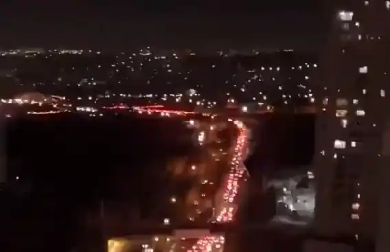 Image from KSDY 50: El presidente de Estados Unidos, Donald Trump, lanzó este lunes un lla...