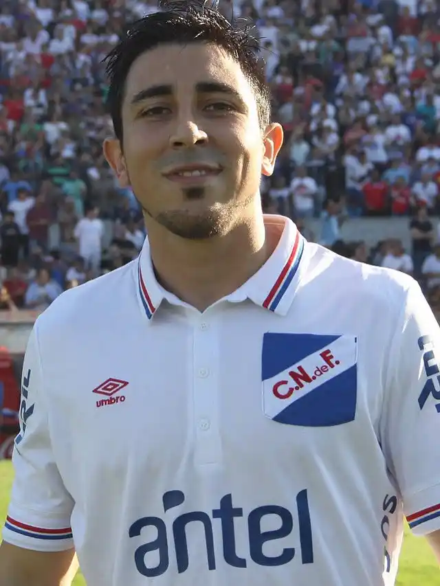 Image from πΊππππ π΅πππππππ: βEl que es hincha de verdad, viene. No me como el cuento. Si queres cu...
