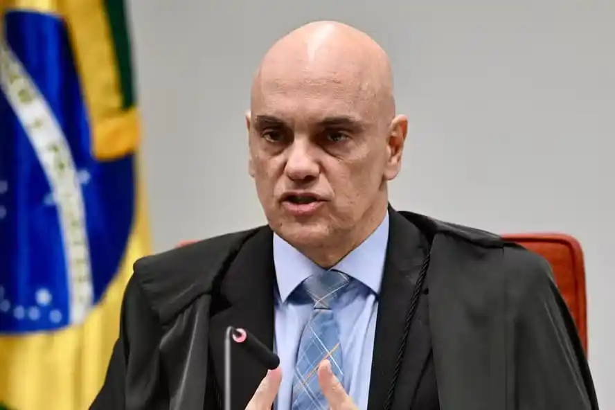 Image from Jornal Da Direita Online: Moraes distorce vergonhosamente o pensamento de filósofo inglês e faz ...