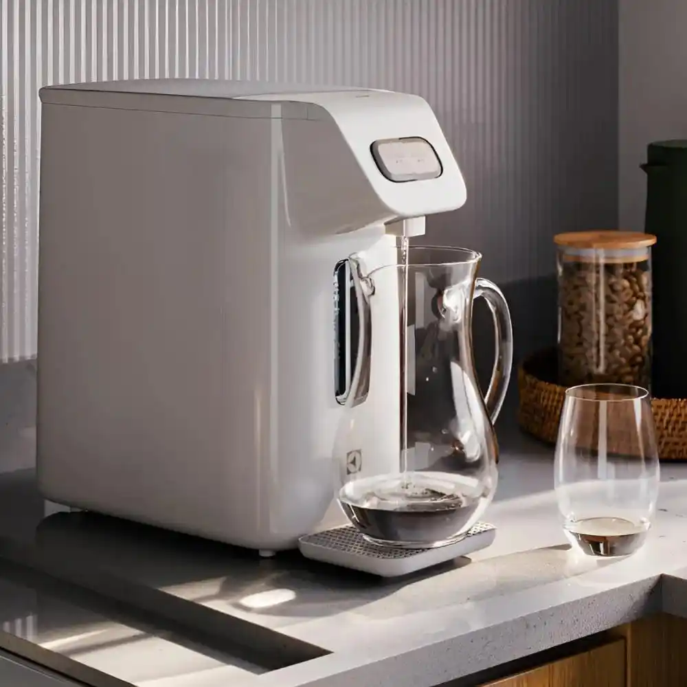 Image from UAI QUE PROMO 📢🎟️: ‼️Purificador Electrolux Pe15b Água Gelada, Fria E Natural saindo a R...
