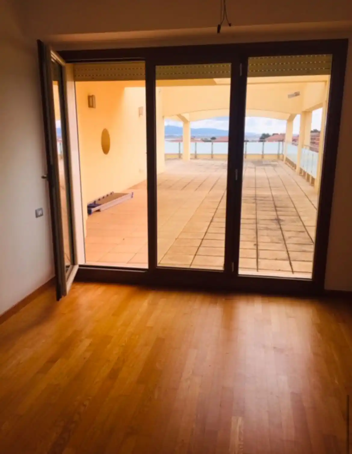 Image from Case a Cagliari e Sud Sardegna : Studio Cadelano Mediatori Immobiliari _Cagliari a pochi minuti dal cen...