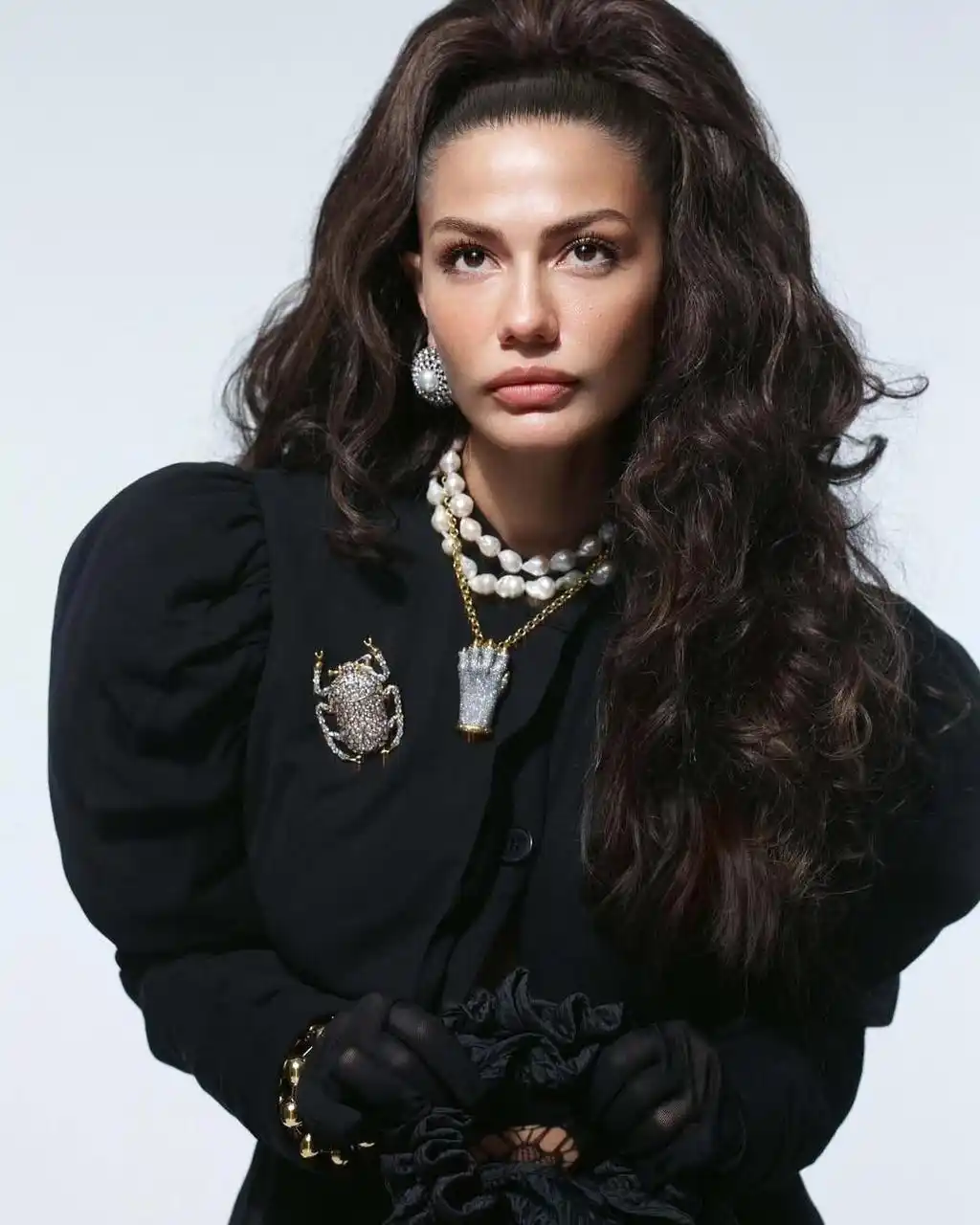 Image from Hia Magazine - مجلة هي: تعرفي على أسرار العناية بالشعر على طريقة ديميت أوزدمير 😍 hiamag.com/...