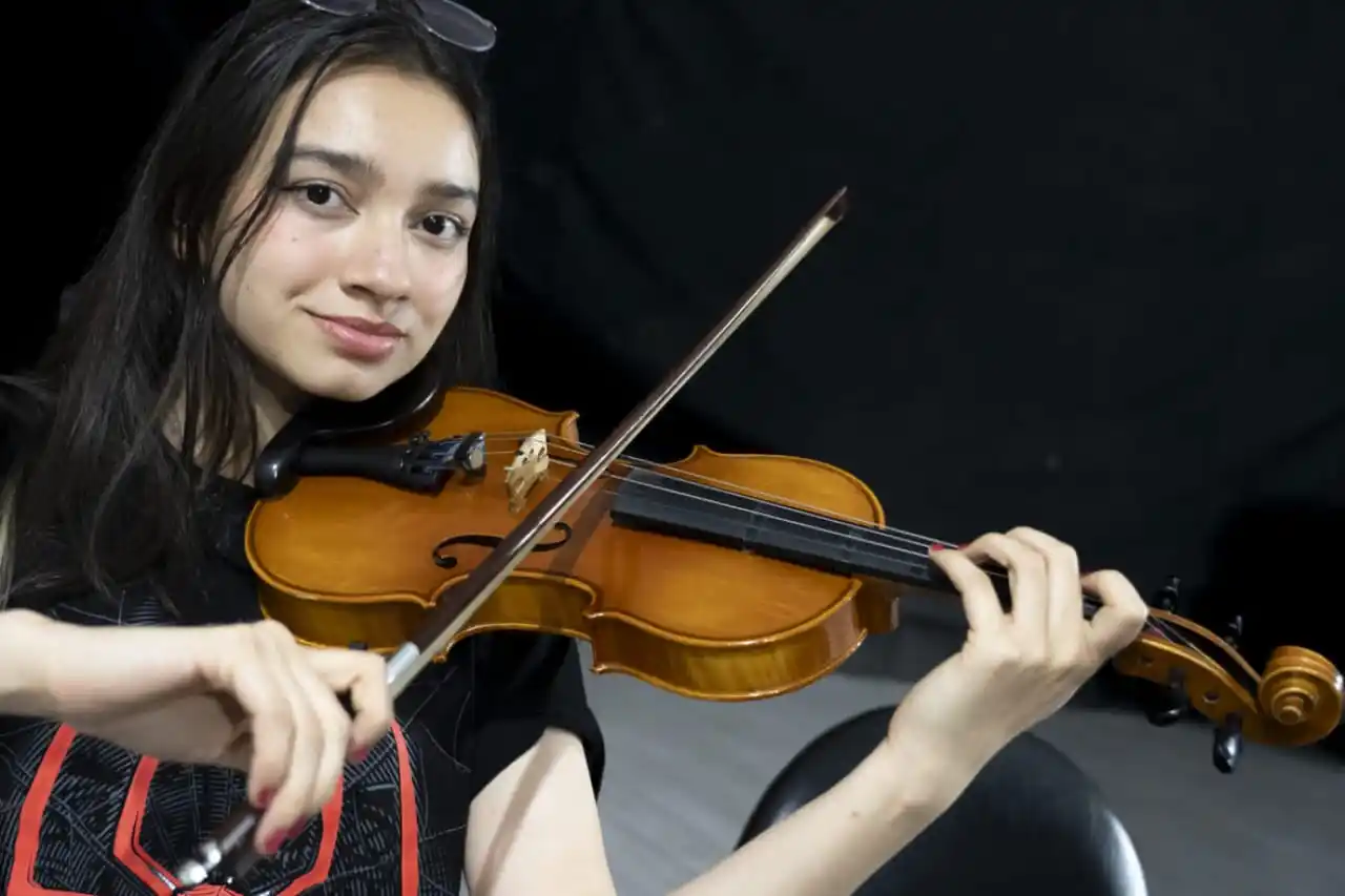 Image from Cultura Bogotá: 🎻 *¡Bogotá celebra el Día Internacional del Violín 2025!* El mundo de...
