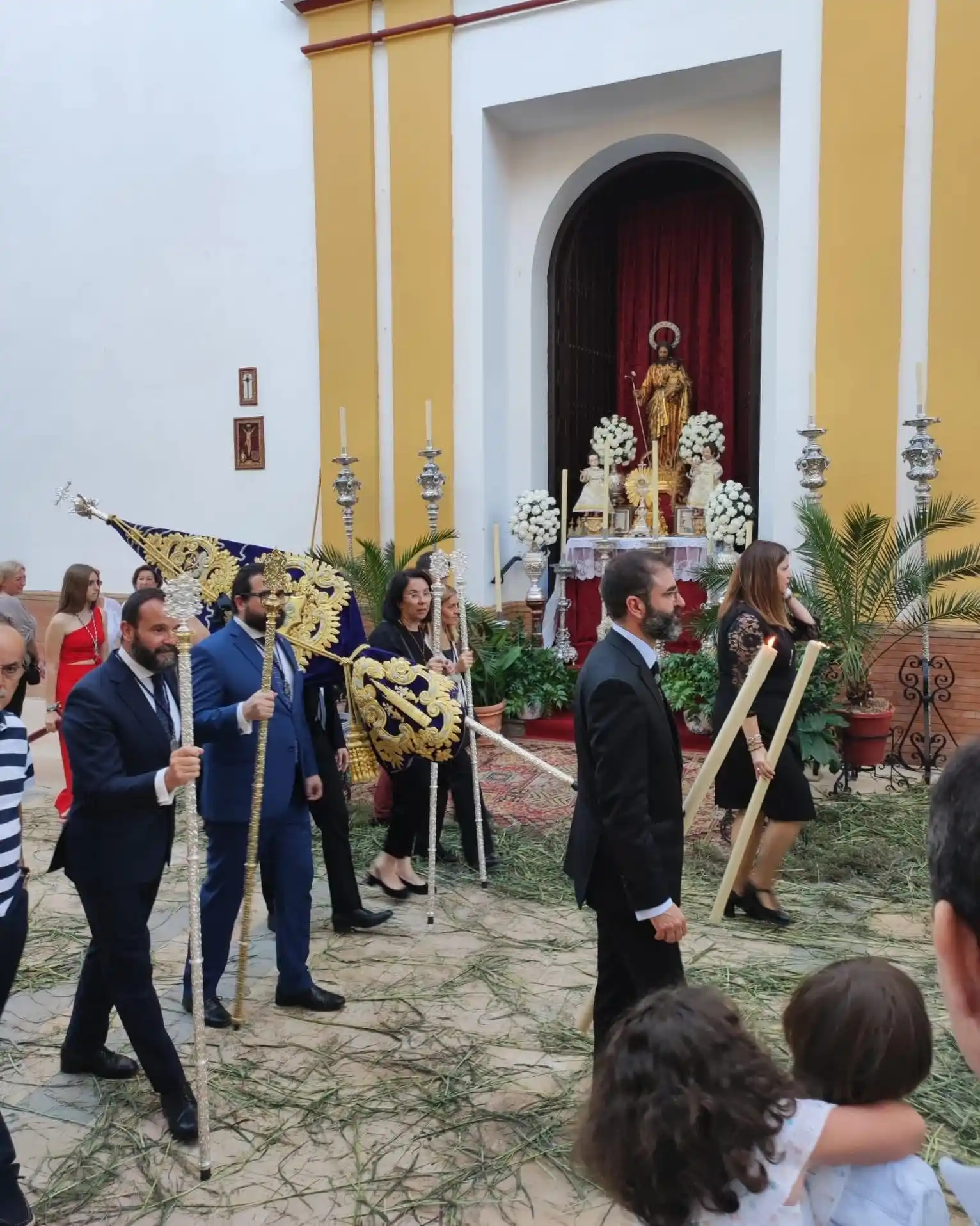 Image from Hermandad Del Perdón: CORTEJO CORPUS CHRISTI | Todo aquel hermano que desee formar parte del...