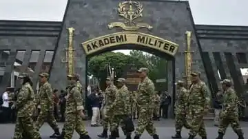 Image from Pikiran Rakyat Media Network: *Dana Remedia Retret 80 Kepala Daerah Ditanggung Negara*   https://www...