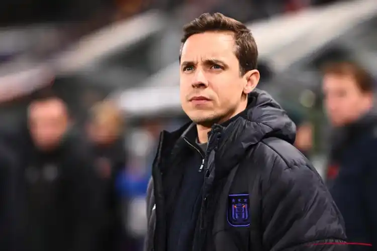 Image from Anderlecht op Voetbalkrant: David Hubert sluit hoofdstuk Anderlecht helemaal af: "Zonder hen had ...