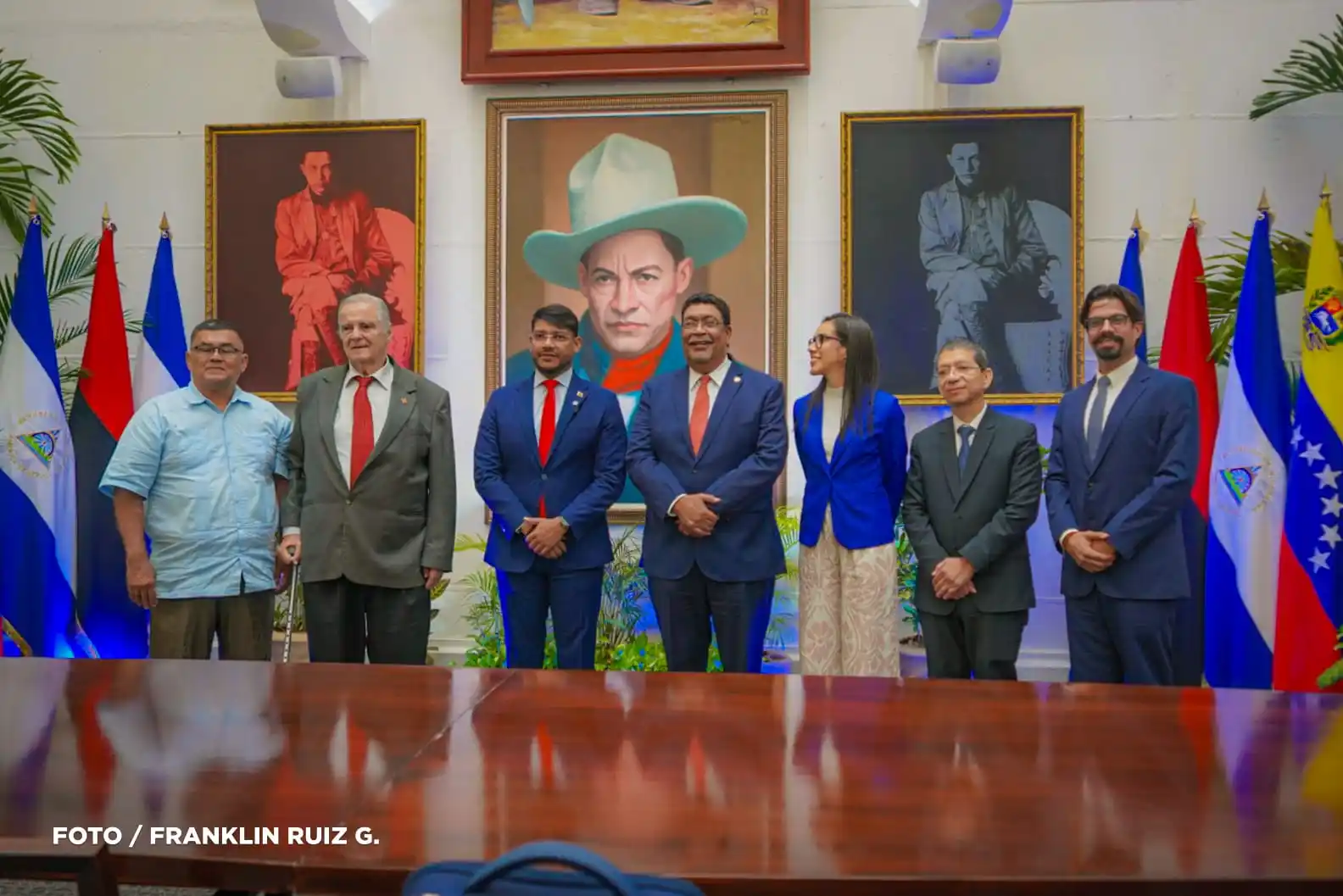 Image from REDVOLUCIÓN: 🇳🇮🇻🇪 || Canciller de la República de <a class="text-blue-500 hover...