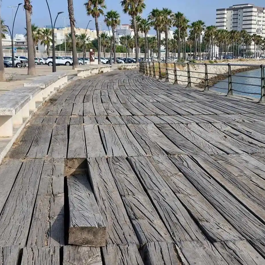 Image from Cádiz Abandonada: ⚠️ PRECAUCIÓN ⚠️ | Denuncian el deplorable estado de mantenimiento que...