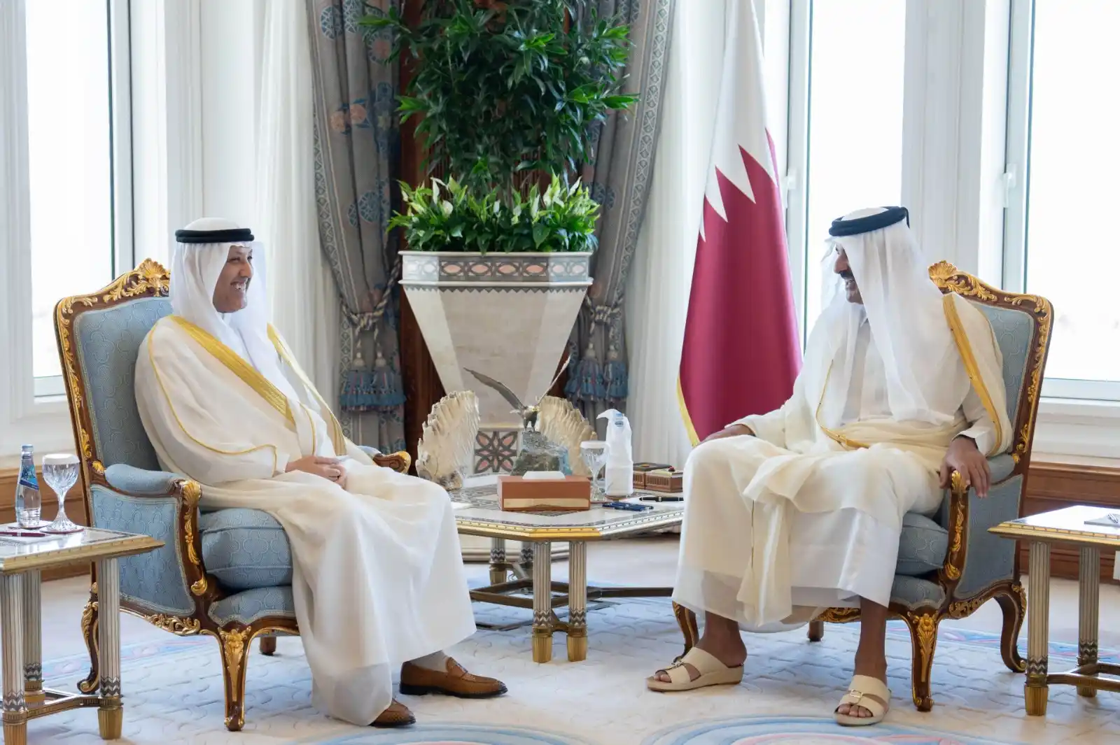 Image from وكالة الأنباء القطرية: سمو الأمير يستقبل السفير الكويتي بمناسبة انتهاء فترة عمله في البلاد ht...