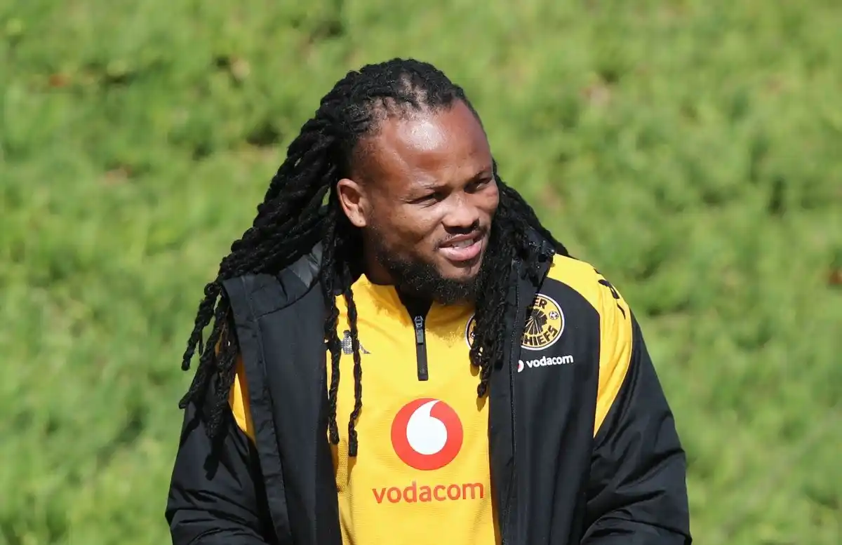 Image from Kaizer Chiefs Football Club SA: ๐๐๐ฅ๐๐ช๐๐๐ ๐๐๐ข๐ฆ๐ โ๏ธ *"Dear Dr Kaizer Motaung, Thank you Mr...