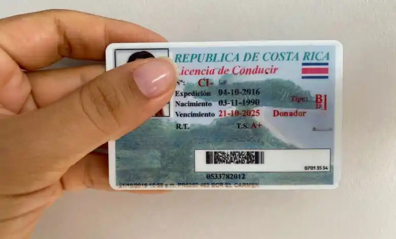 Image from CRC 89.1: *Más de 370 personas pierden su licencia por acumular puntos en lo que...