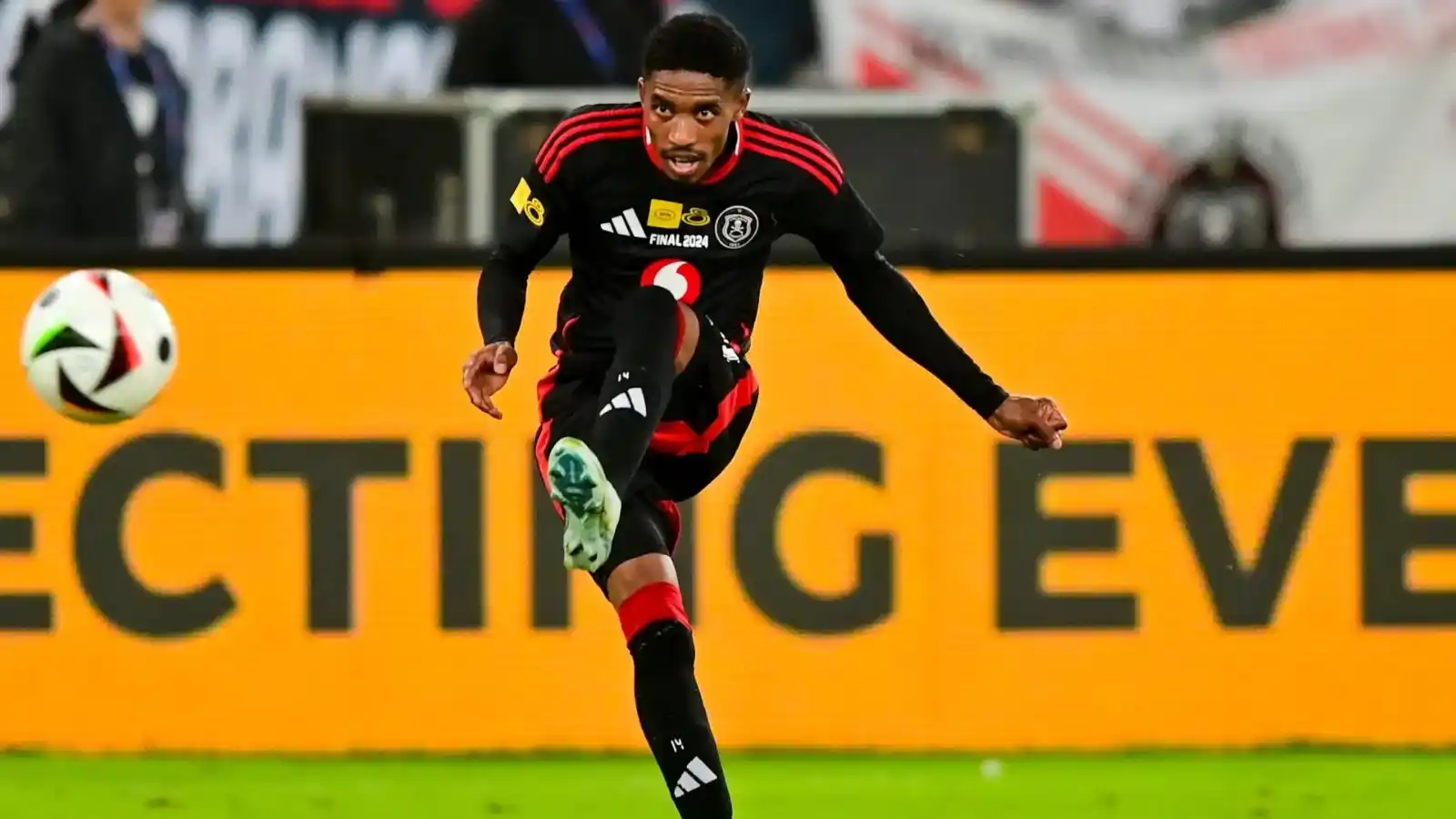 Image from Kaizer Chiefs Football Club SA: *🚨 Saleng Saga: Pirates Fumble Contract Option! 🏴☠️➡️🟡⚫** *Source...
