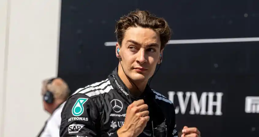 Image from Formule1.nl: *‘Aston Martin richt pijlen op George Russell, wil coureur als nieuwe ...