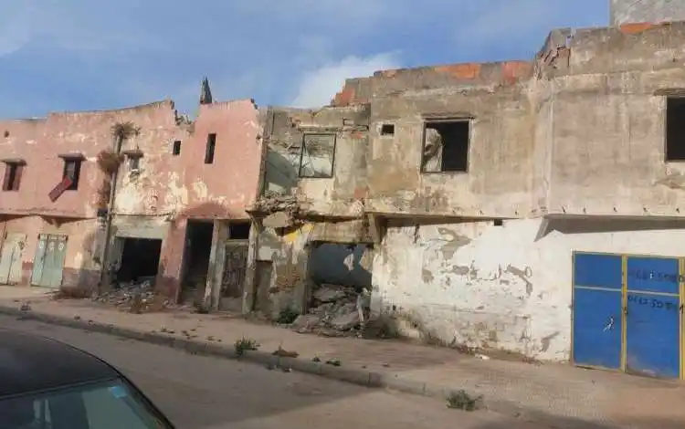 Image from الأخبار 24: أزمة المباني الآيلة للسقوط في سلا تهدد حياة الأسر وتكشف بطء الإصلاح  ت...