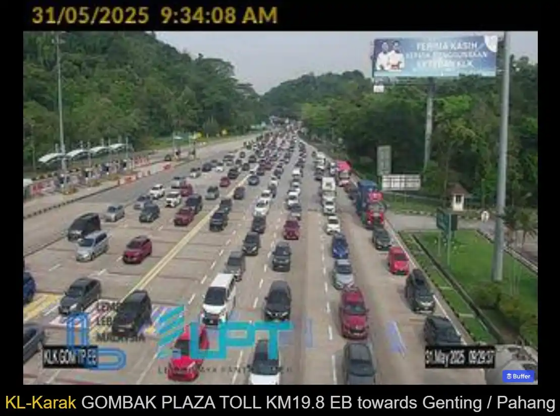 Image from Asal Gombak: Dah mula nampak sesak di sekitar MRR2 dan DUKE menghala ke Tol Gombak....