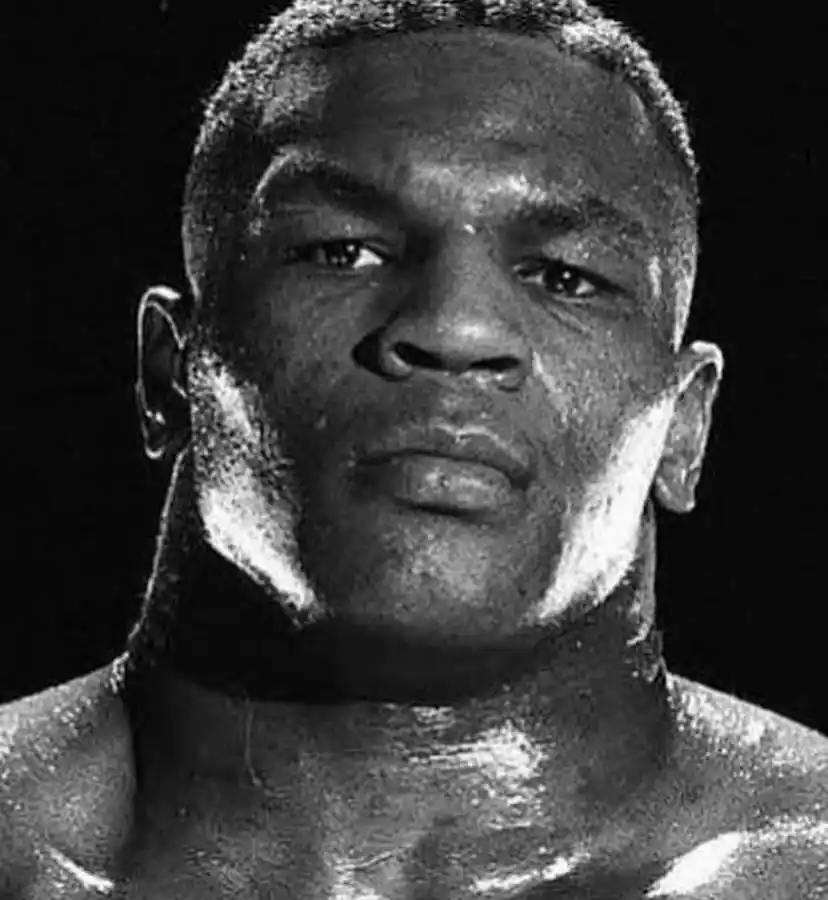 Image from 💀JUMPSCARE CHANNEL, TERROR, ENTRETENIMIENTO, CURIOSIDADES, CIENCIA, RELATOS E HISTORIAS IMPACTANTES💀: EL CUELLO DE MIKE TYSON A LOS 18 AÑOS: UN IMPACTANTE TAMAÑO DE 50 CM  ...