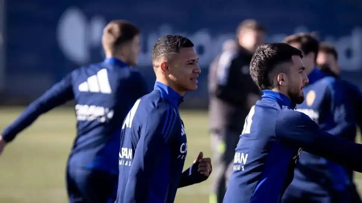 Image from El Periódico de Aragón: ⚽ El Partizan ya asume que el Real Zaragoza no fichará a Arriaga  ⚽ El...