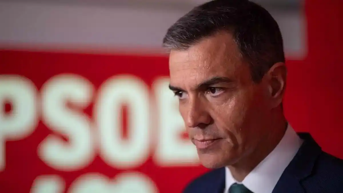 Image from El Periódico de Aragón: 👤 Sánchez intenta levantar el ánimo del PSOE con una carta a las base...