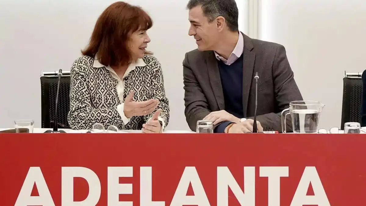 Image from El Periódico de Aragón: ➡️ Sánchez nombra un equipo interino liderado por Narbona para asumir ...