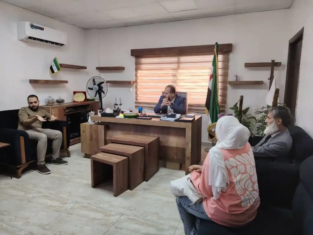 Image from محافظة ريف دمشق: زيارة وفد من منظمة "لأجل وطن"، لإدارة منطقة داريا، لمناقشة نشاطات المن...