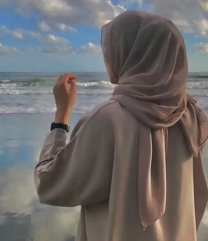 Image from ♥️⃝الْحَـمْدُلِلَّـہ أَنَـا أُمَّـتِـي رَسُـولﷺ⃝♥️: *🌿 "اولاد کا حق صرف روٹی نہیں"🌿* *اولاد کا حق صرف روٹی، کپڑا اور ...