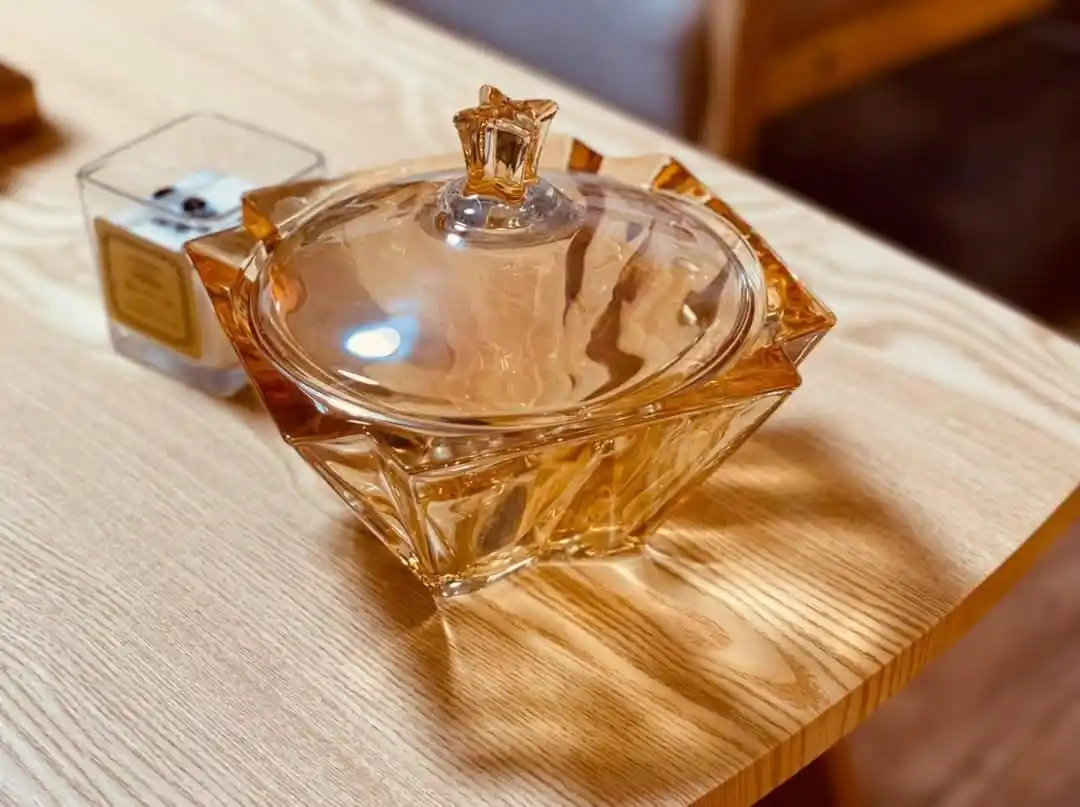 Image from Sofra Store: بونبونيرة زجاج مضلعة عسلي السعر 300ج تقدري تطلبي المنتج وتعرفي كل تفاص...