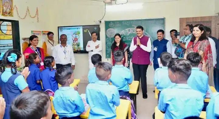 Image from Devendra Fadnavis: *CMO Maharashtra Tweets:* 🔸A Festival of Learning and Growth! ...