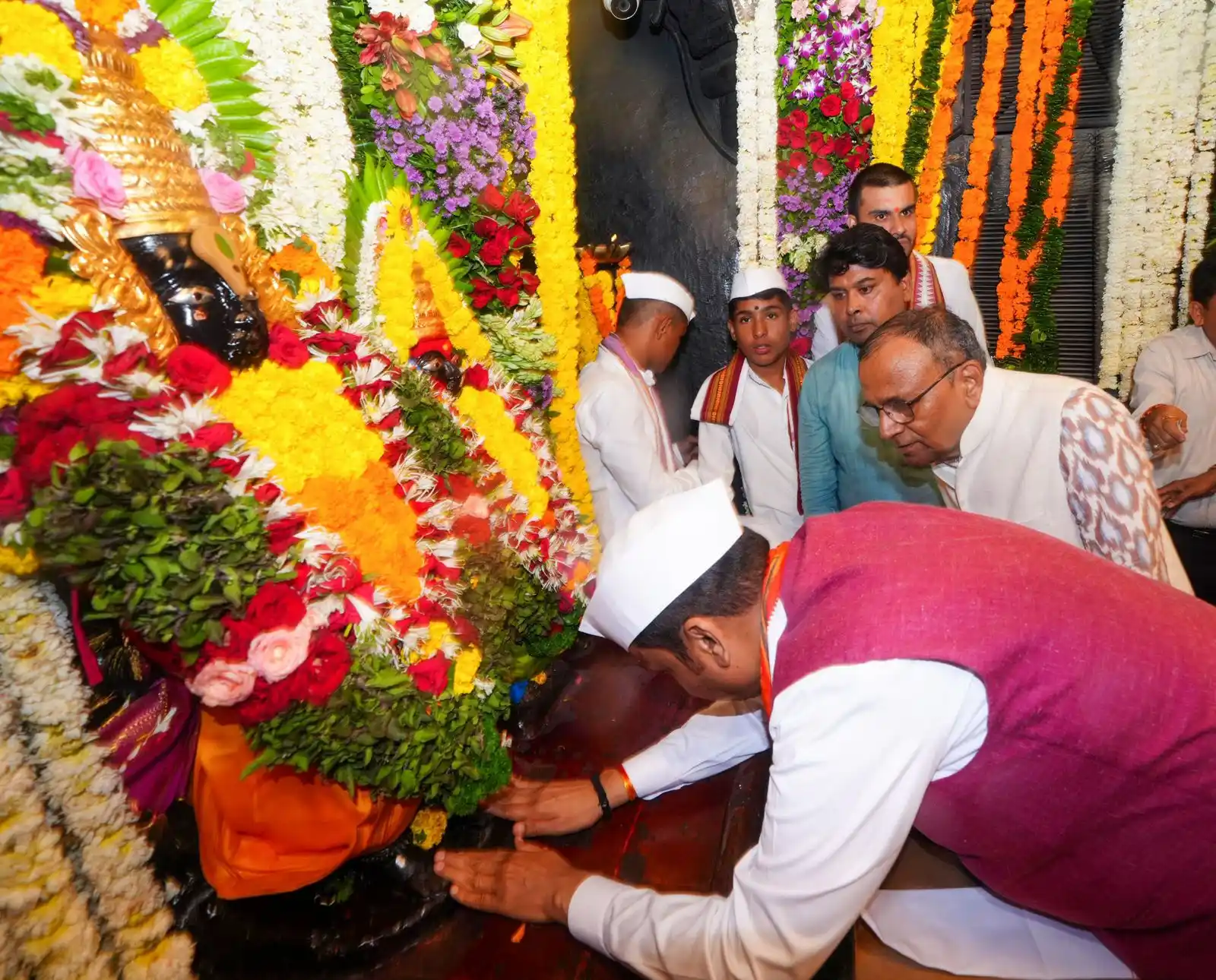 Image from Devendra Fadnavis: *CMO Maharashtra Tweets:* 🔸CM Devendra Fadnavis walks in devotion an...