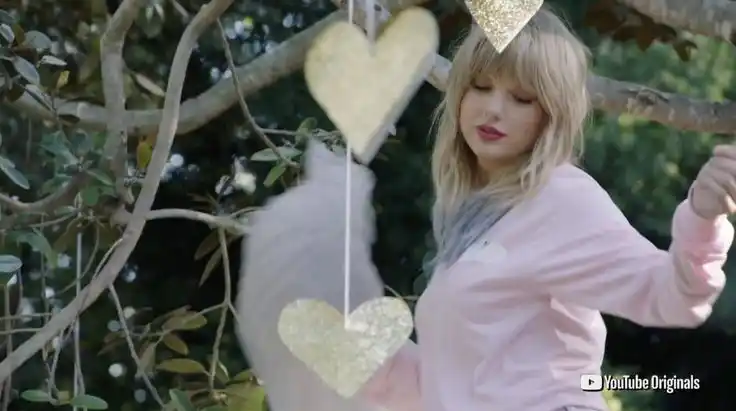 Image from ◠ 𝗦𝗐𝗂𝖿𝗍𝗂𝖾 𝗙𝖺𝗂𝗋𝗒𝗍𝖺𝗅𝖾 🌇 𓍯: «Cruel Summer (LP Giobbi Remix)» de Taylor Swift ha conseguido su MEJO...